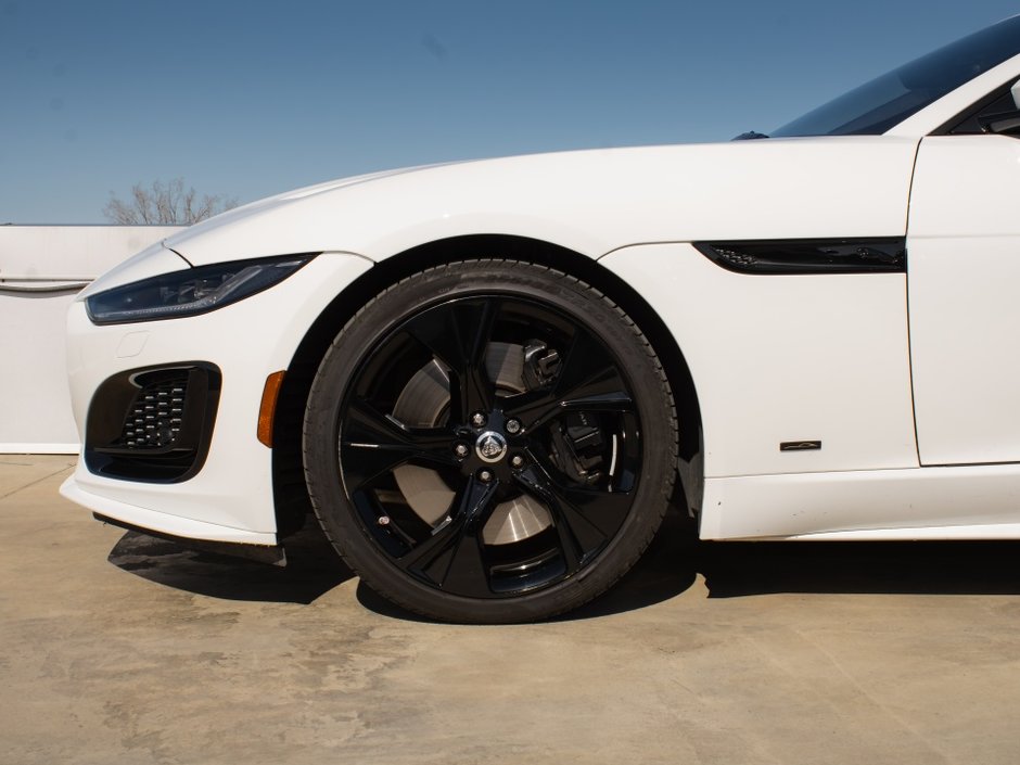 Jaguar F-TYPE 75 2024-6