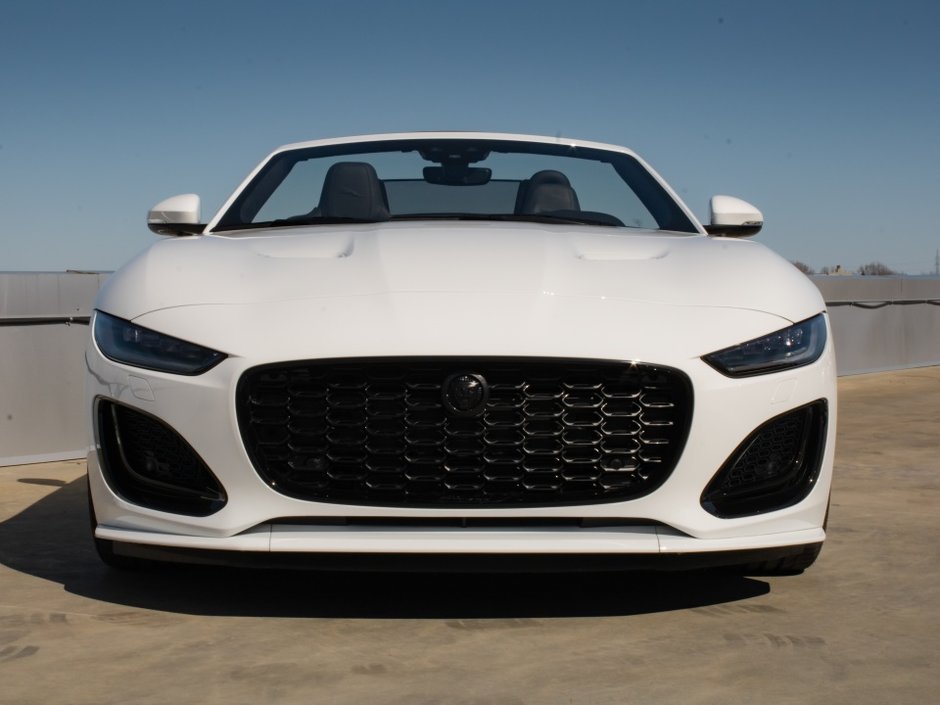 Jaguar F-TYPE 75 2024-5