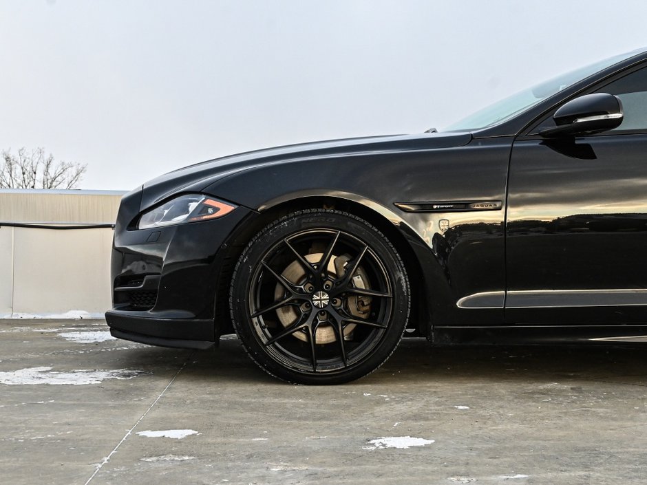 2019 Jaguar XJ R-Sport-7