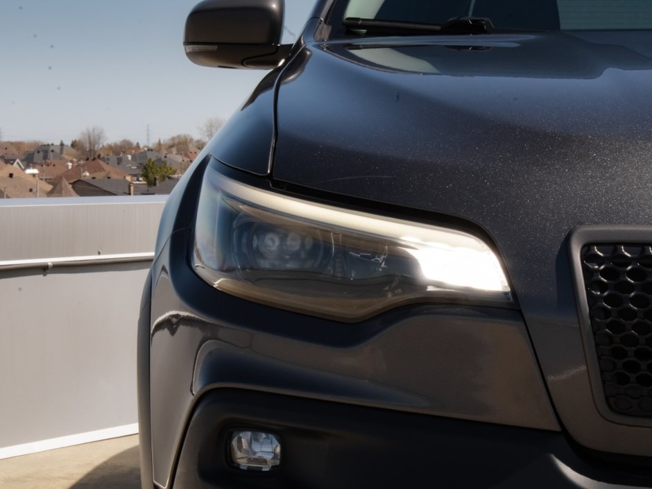 Jeep Cherokee Trailhawk Elite 2019-31