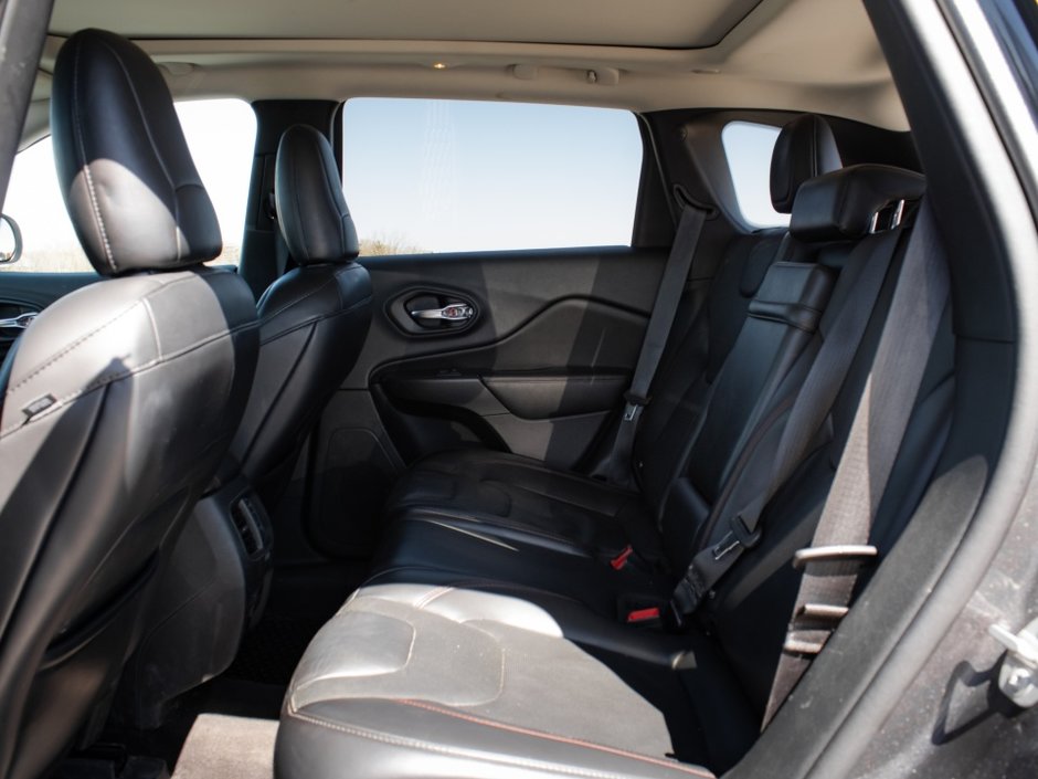 Jeep Cherokee Trailhawk Elite 2019-3
