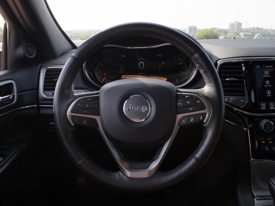 2019 Jeep Grand Cherokee Limited-16