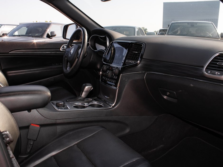 2019 Jeep Grand Cherokee Limited-27