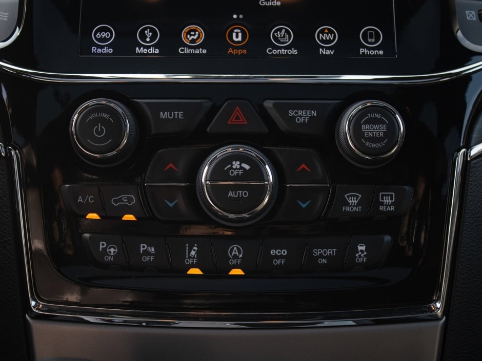 2019 Jeep Grand Cherokee Limited-19
