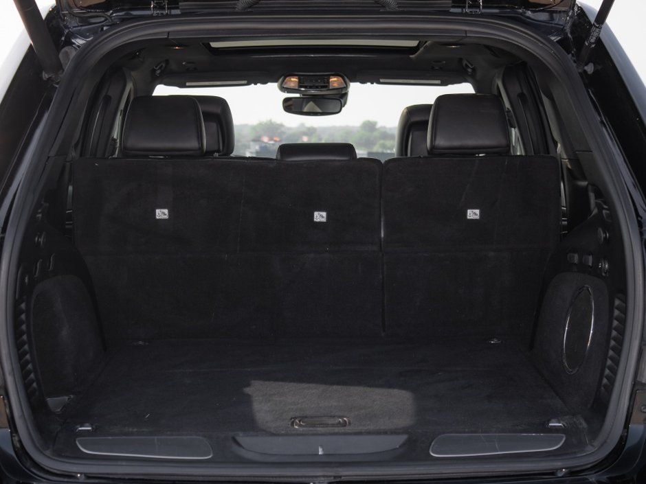 2019 Jeep Grand Cherokee Limited-33