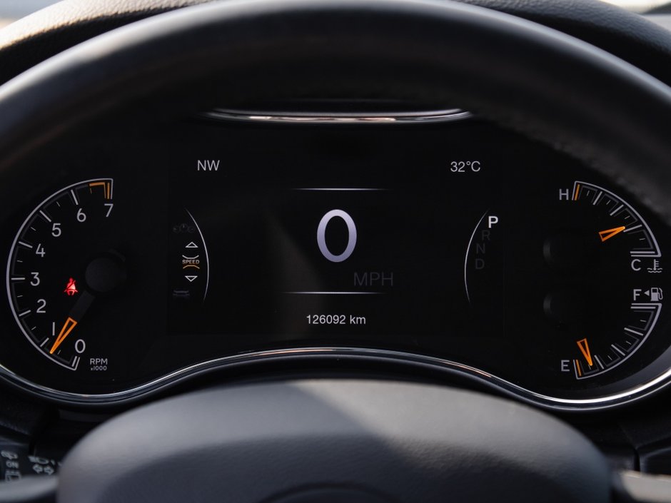 2019 Jeep Grand Cherokee Limited-13