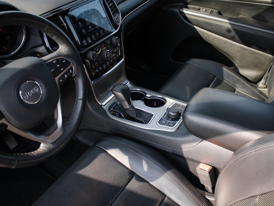 2019 Jeep Grand Cherokee Limited-12