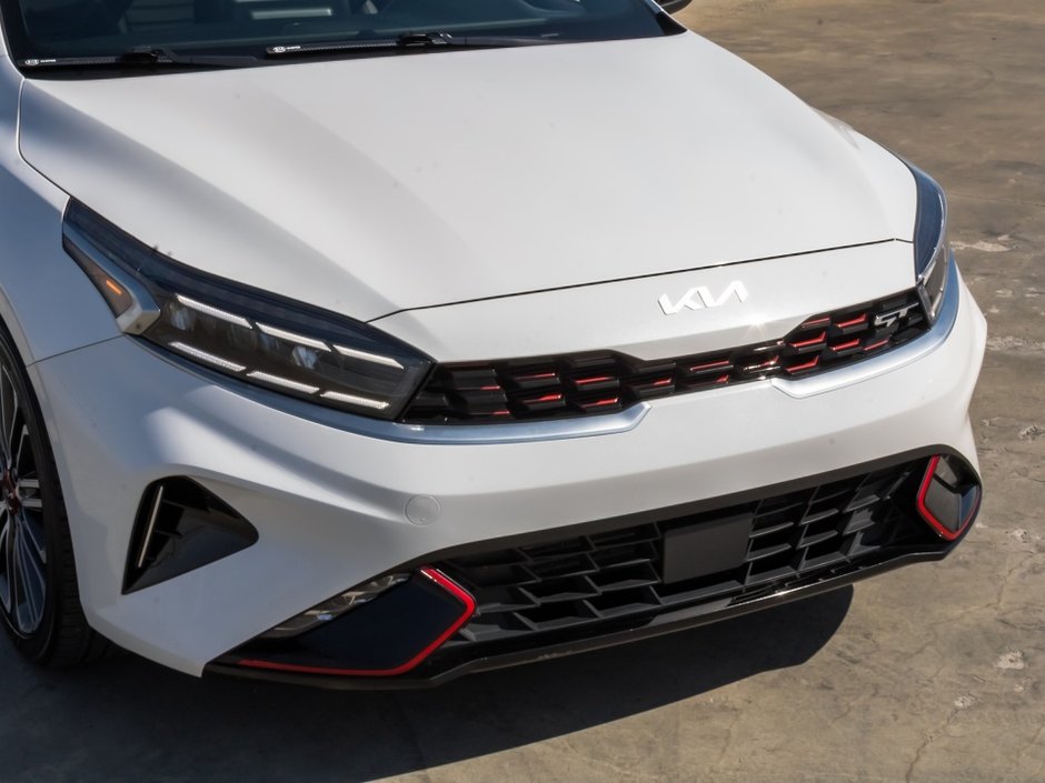 Kia Forte GT Limited 2023-29