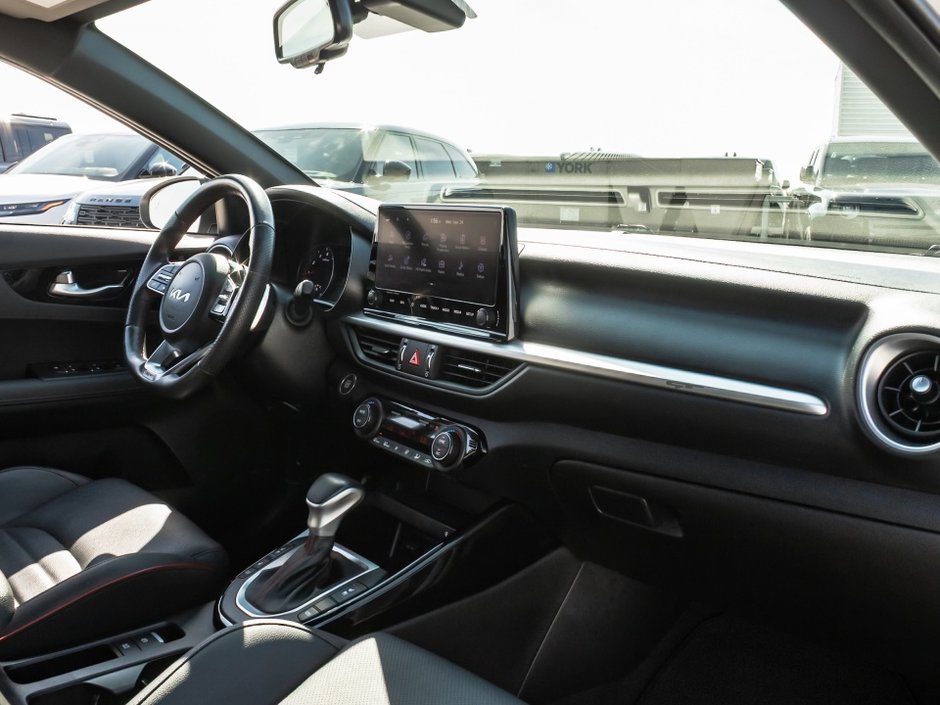 Kia Forte GT Limited 2023-26
