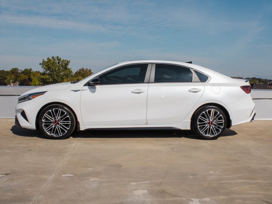 Kia Forte GT Limited 2023-4