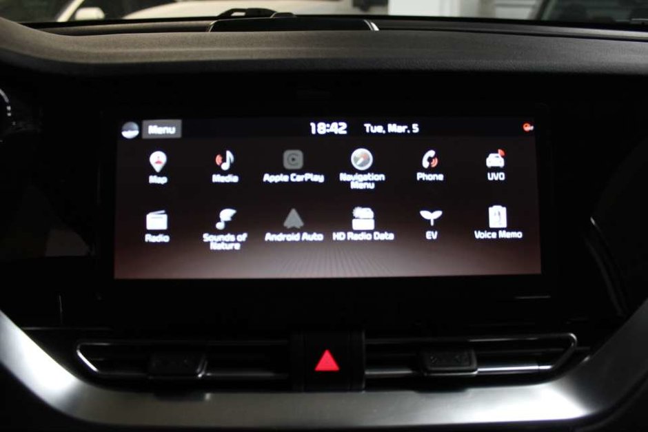 2020 Kia Niro EV SX Leather Seats, Sun Roof, NAV,Rear Camera, Car Play