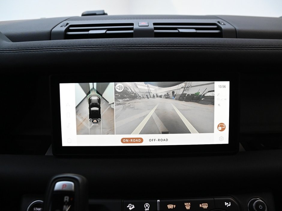 2021 Land Rover Defender S-19