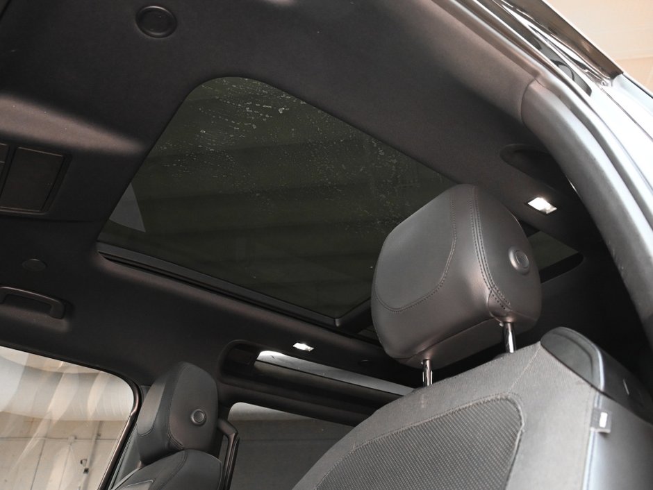 2021 Land Rover Defender S-24