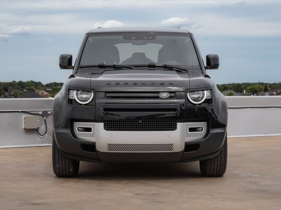 2023 Land Rover Defender S-6