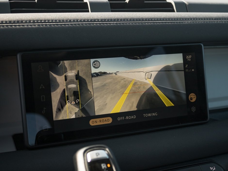 Land Rover Defender S 2023-19