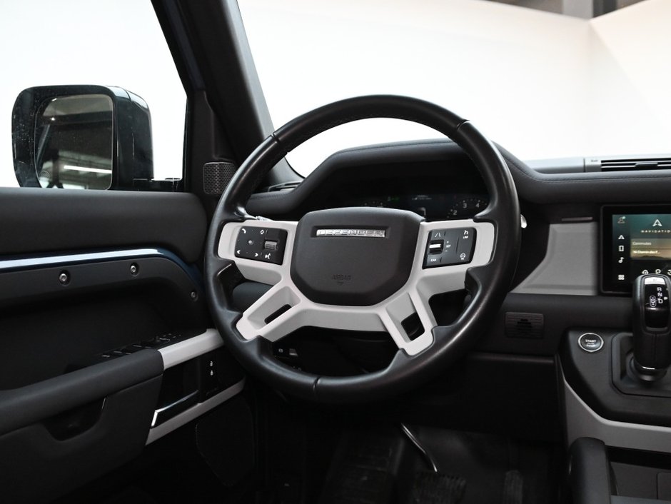 2023 Land Rover Defender S-21