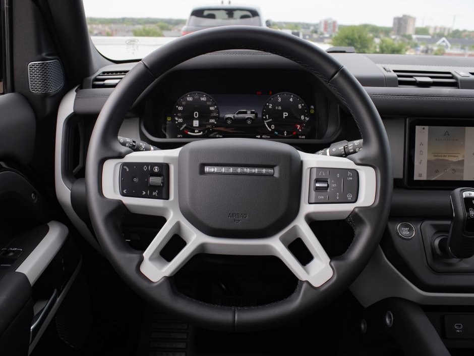 2024 Land Rover Defender S-15