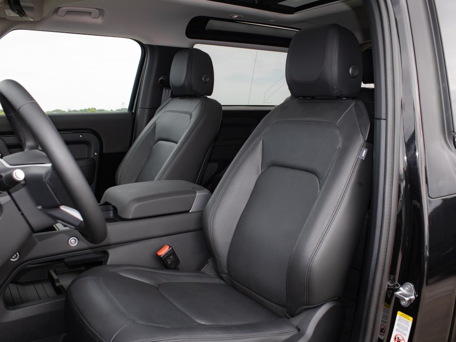 2024 Land Rover Defender S-12