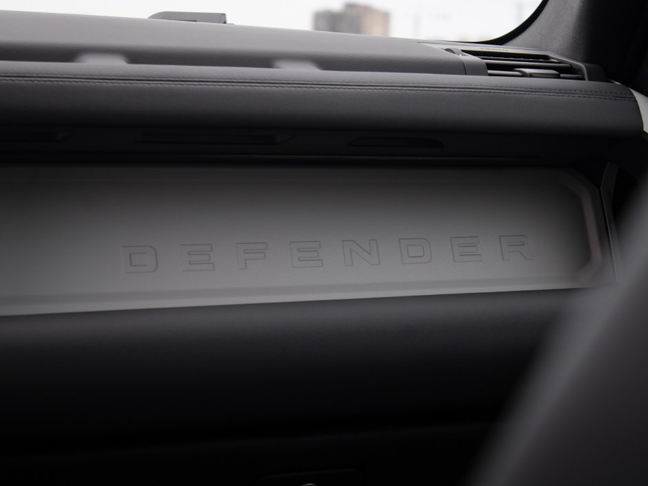2024 Land Rover Defender S-26