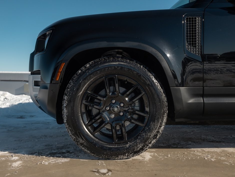 2024 Land Rover Defender S-6