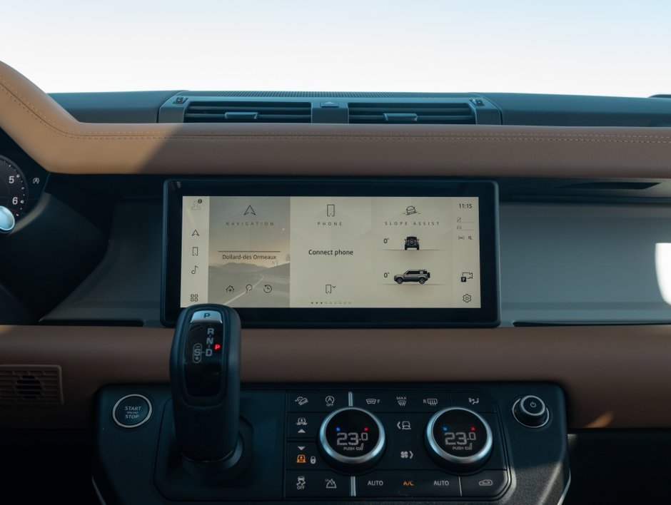 2024 Land Rover Defender S-14