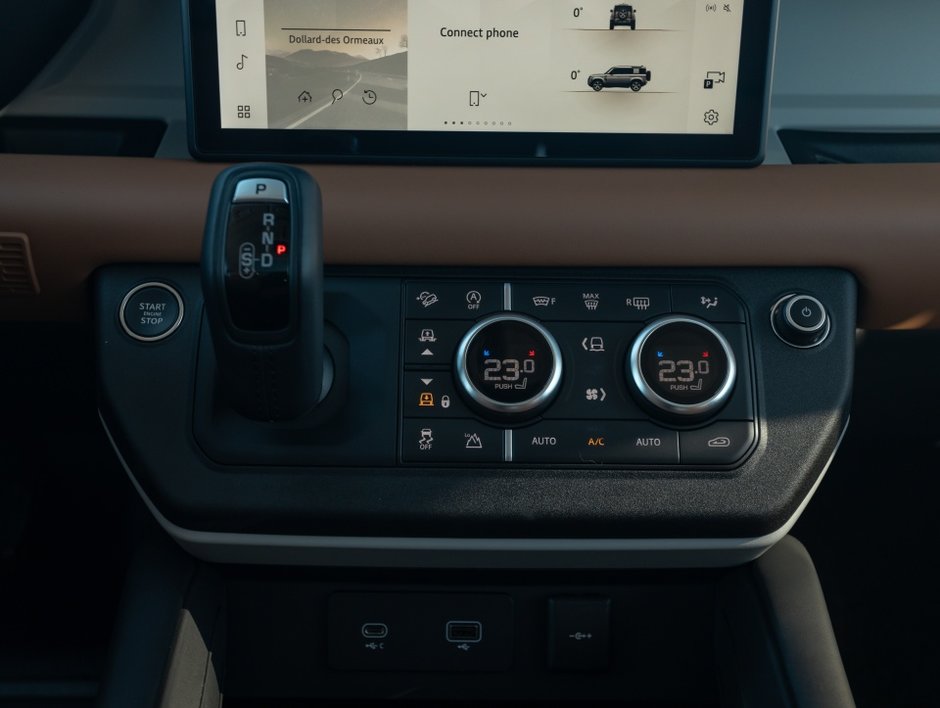 2024 Land Rover Defender S-16