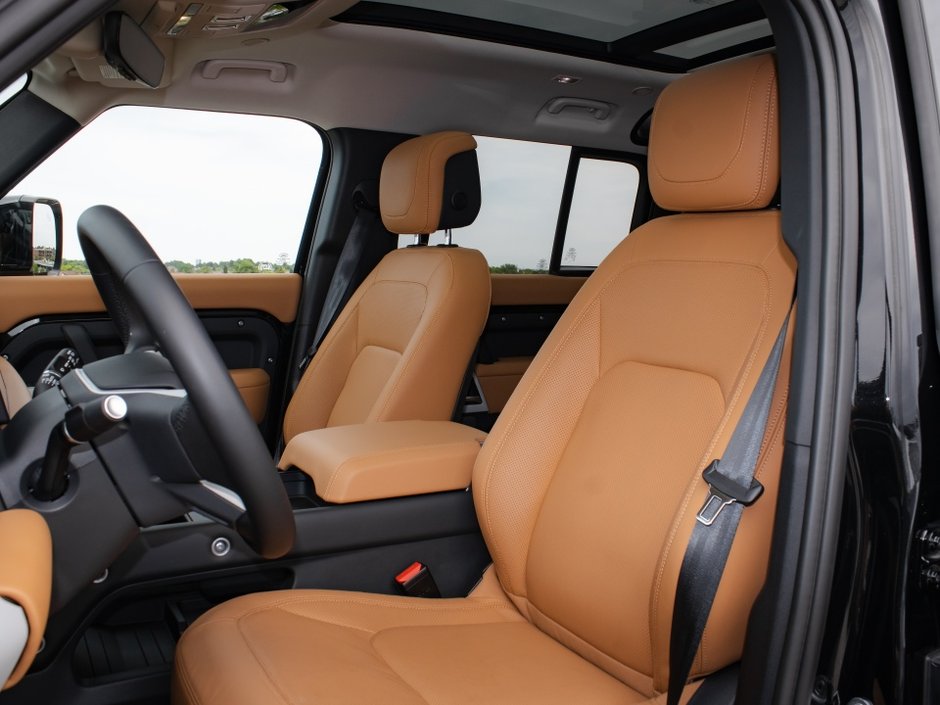 2024 Land Rover Defender S-12