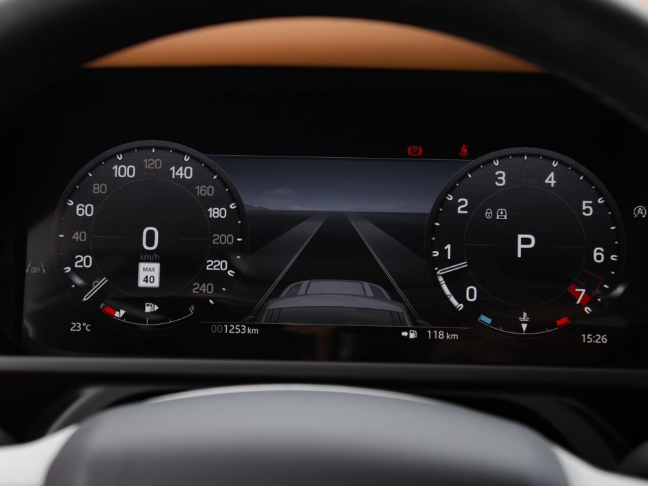 2024 Land Rover Defender S-15