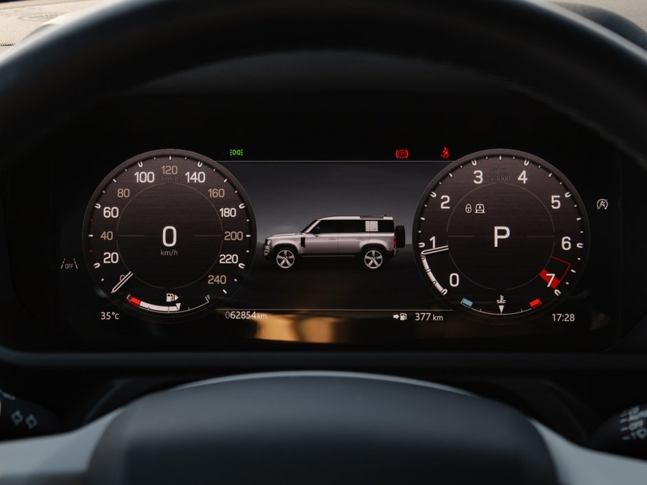 2024 Land Rover Defender S-20