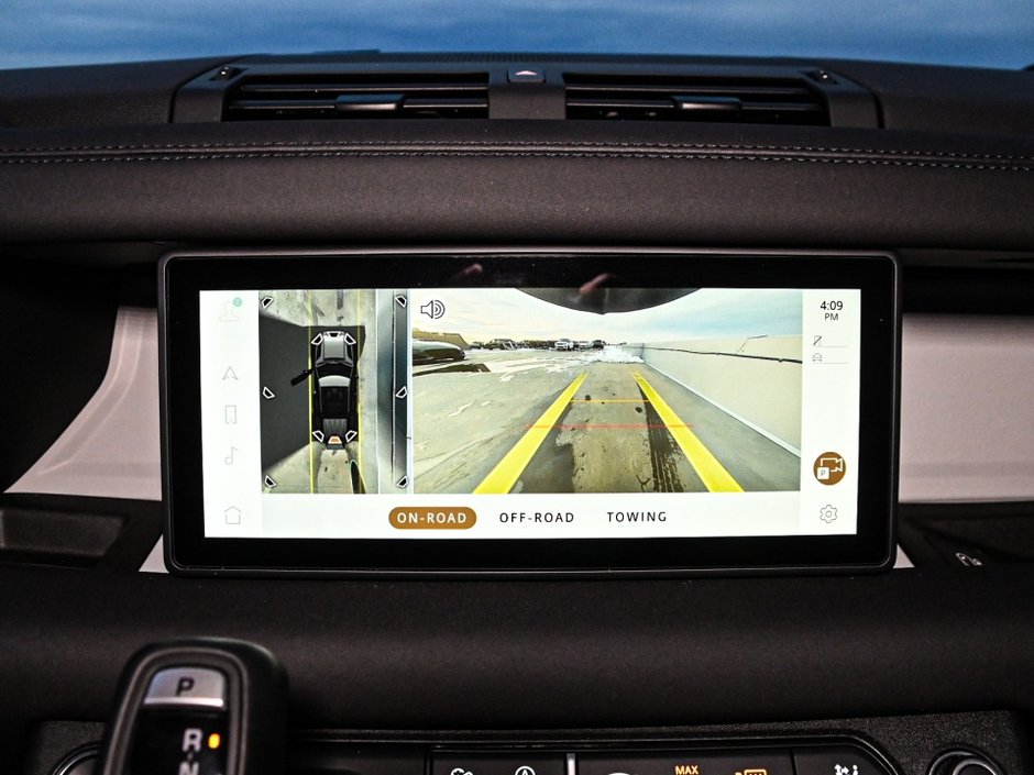 2024 Land Rover Defender X-Dynamic SE-14