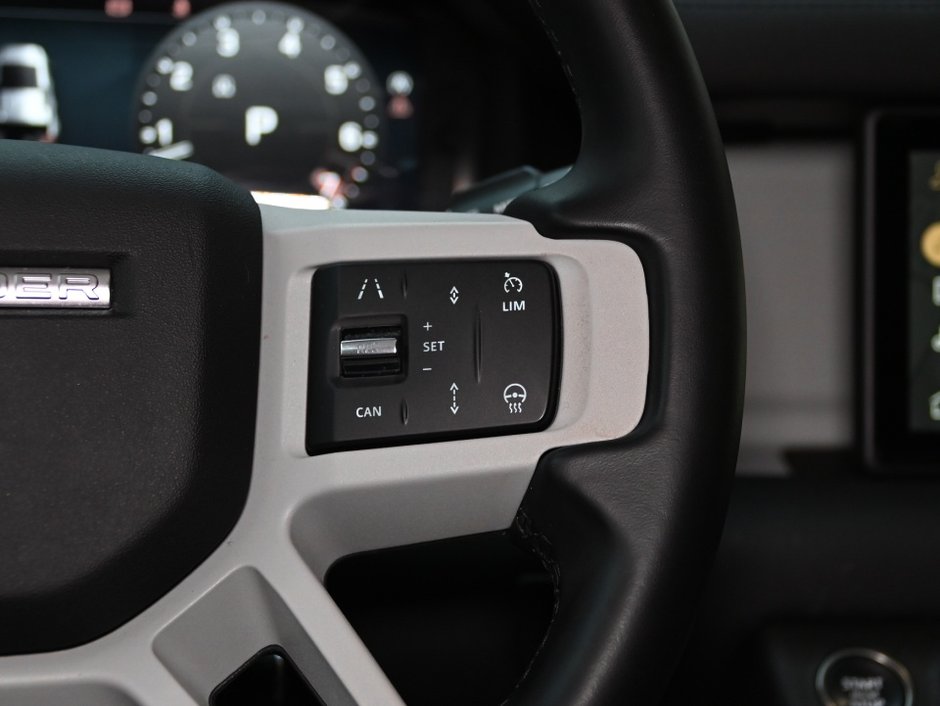 2024 Land Rover Defender S-20