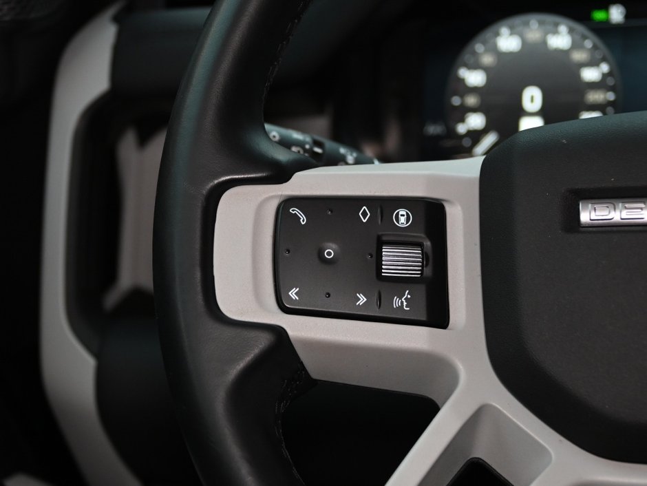 2024 Land Rover Defender S-19