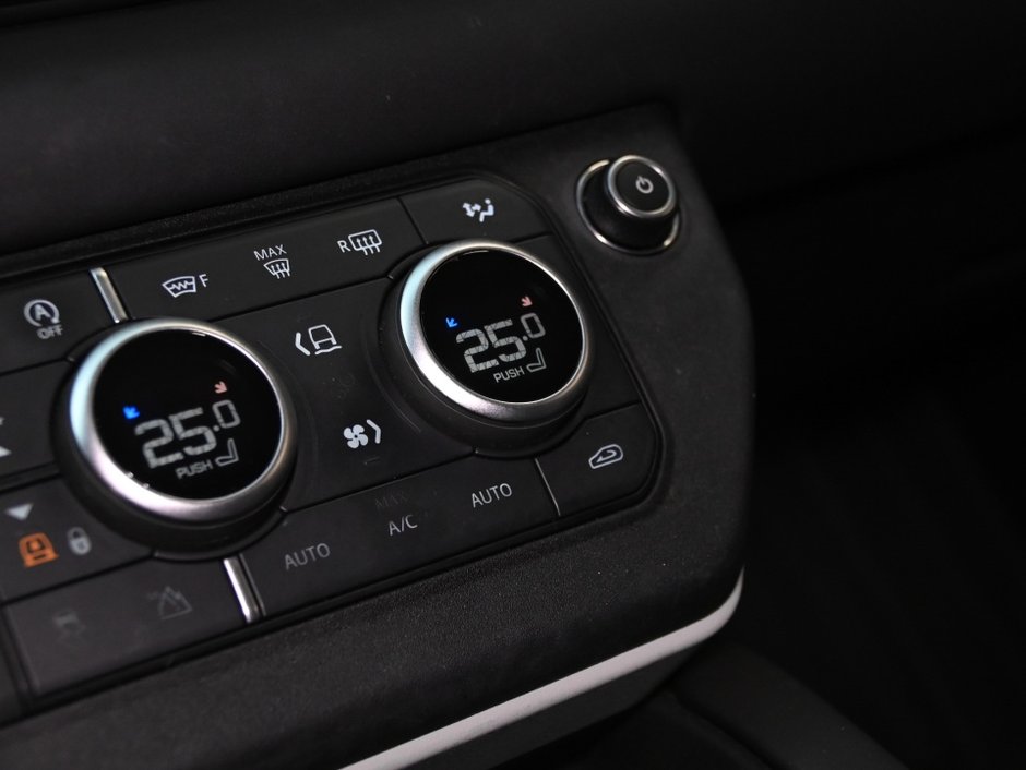 2024 Land Rover Defender S-27