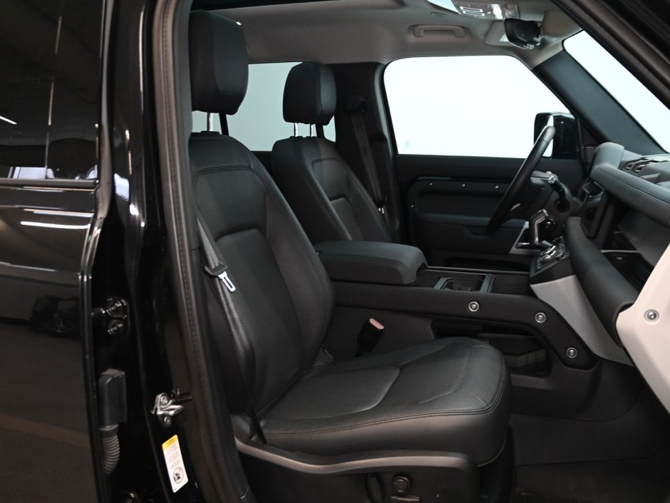 2024 Land Rover Defender S-13