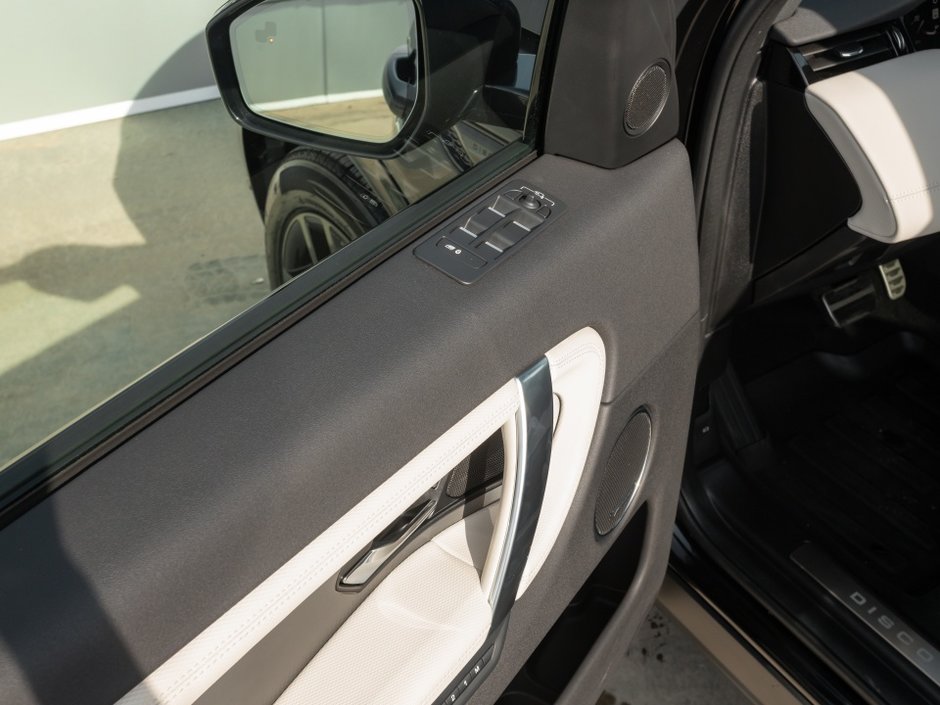 2024 Land Rover DISCOVERY SPORT Dynamic SE-10