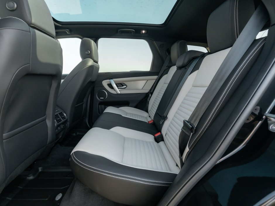 2024 Land Rover DISCOVERY SPORT Dynamic SE-3