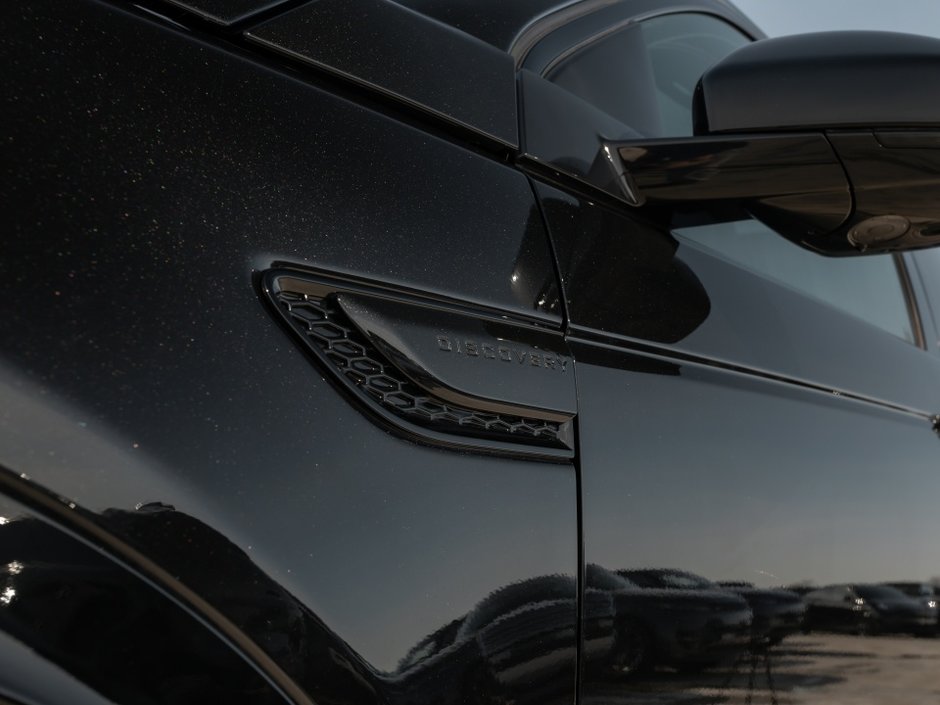2024 Land Rover DISCOVERY SPORT Dynamic SE-35
