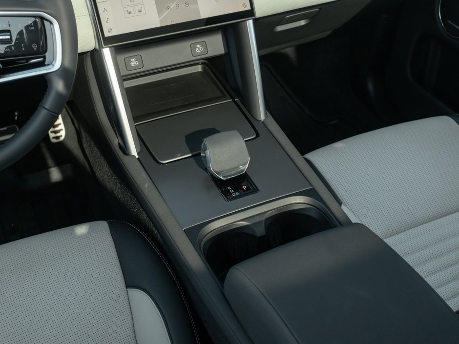 2024 Land Rover DISCOVERY SPORT Dynamic SE-12