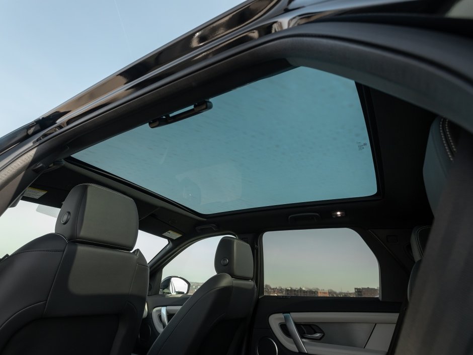 2024 Land Rover DISCOVERY SPORT Dynamic SE-21
