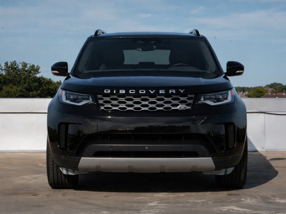 2023 Land Rover Discovery S-7