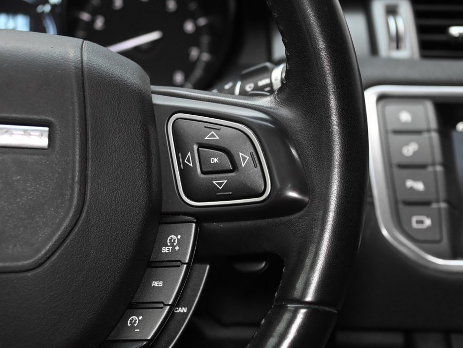 2019 Land Rover Range Rover Evoque SE-17