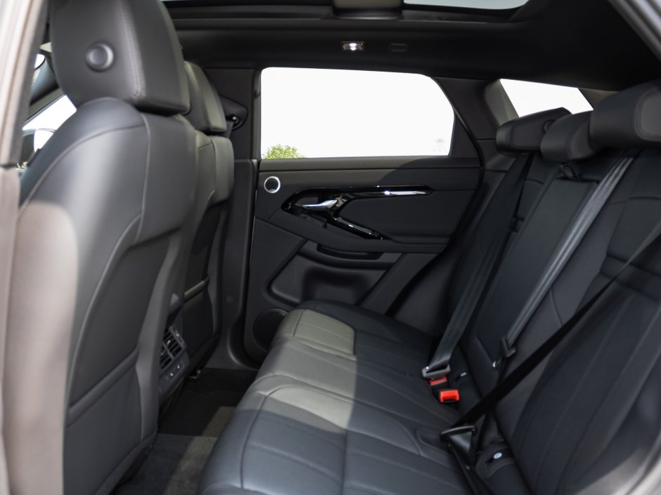 2024 Land Rover Range Rover Evoque S-3