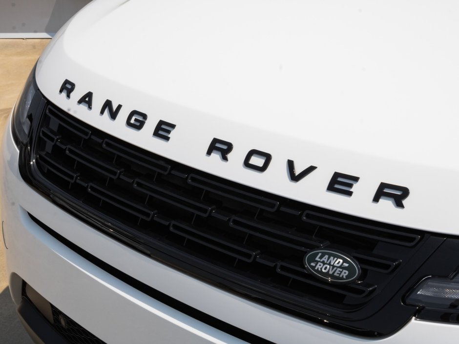 2024 Land Rover Range Rover Evoque S-29