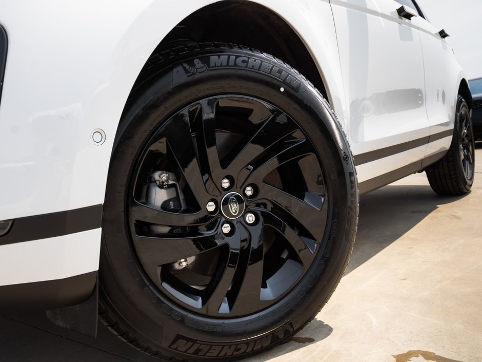 2024 Land Rover Range Rover Evoque S-35