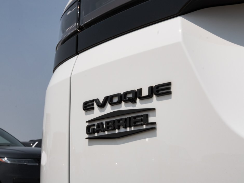 2024 Land Rover Range Rover Evoque S-33