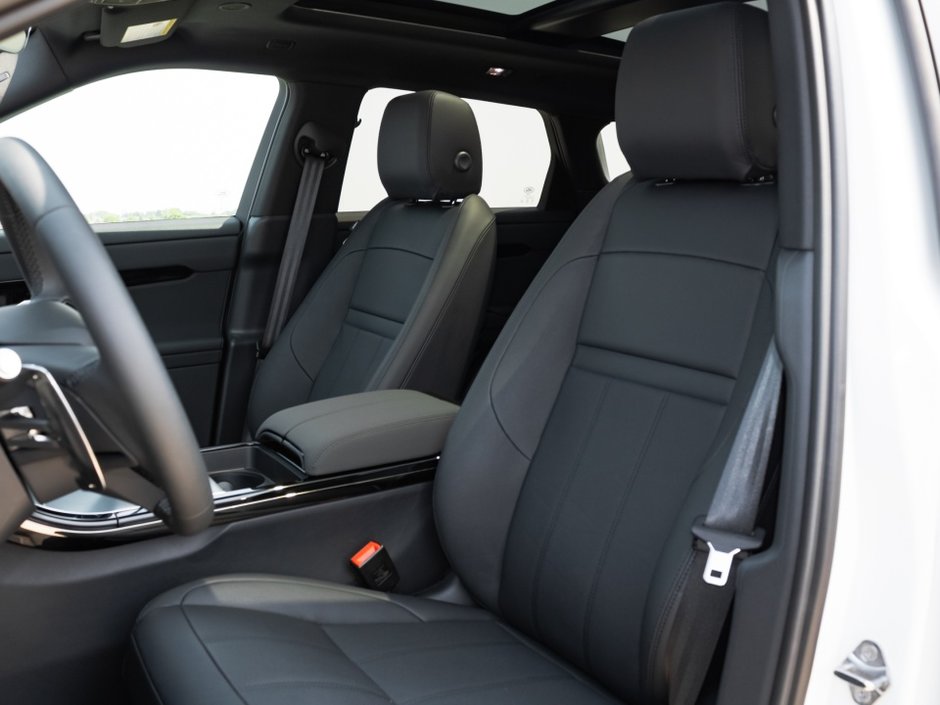 2024 Land Rover Range Rover Evoque S-11