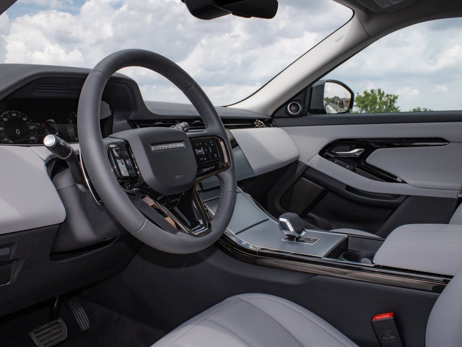 2024 Land Rover Range Rover Evoque S-2