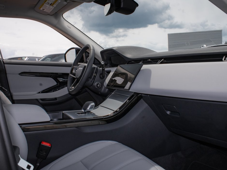 2024 Land Rover Range Rover Evoque S-24