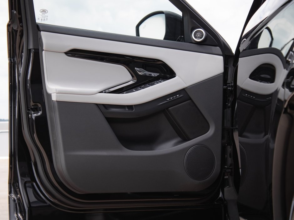 2024 Land Rover Range Rover Evoque S-6