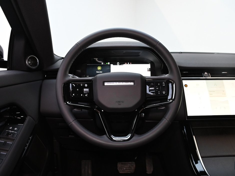 2024 Land Rover Range Rover Evoque S-16